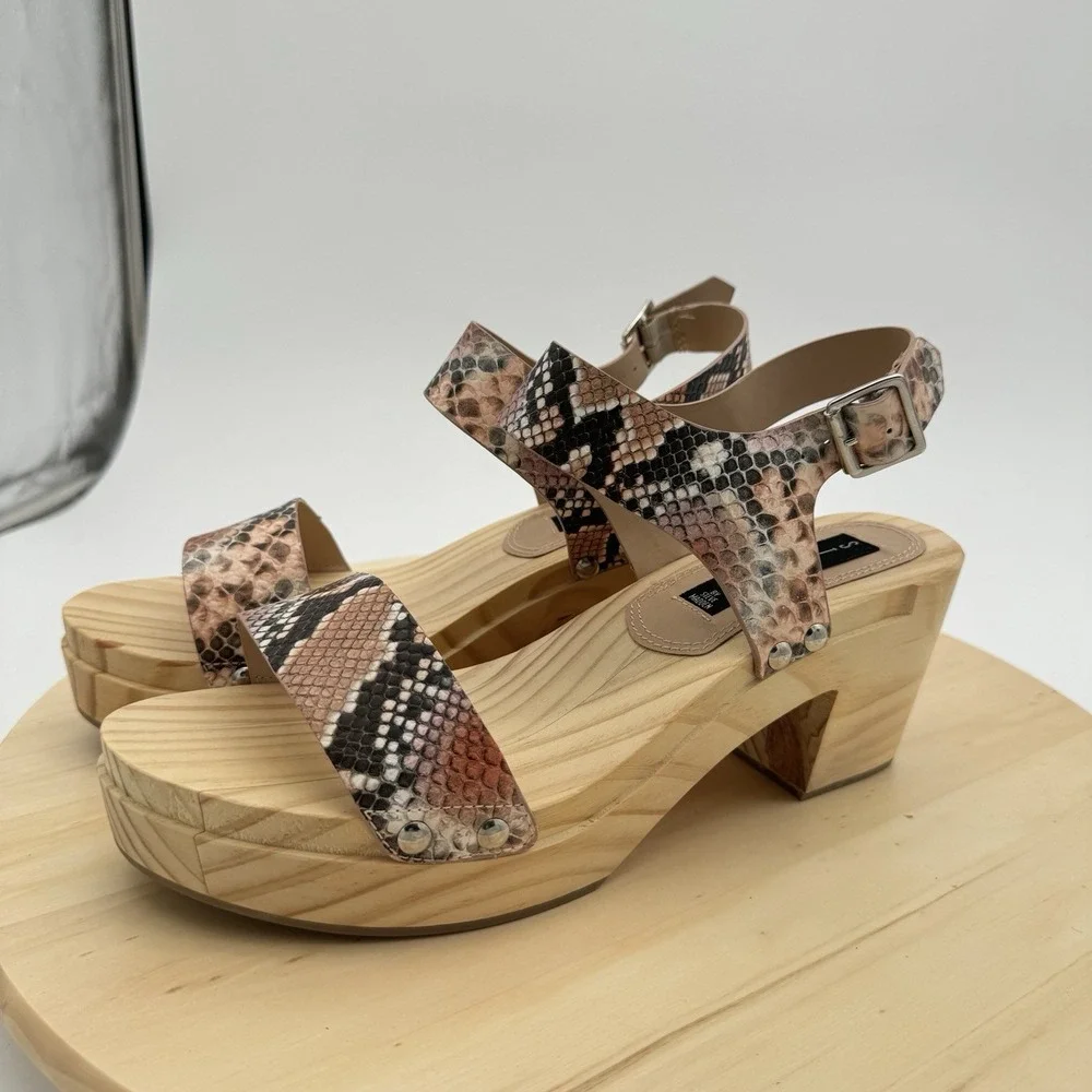 Steve Madden Fabee Snakeskin‎ Y2K Chunky Platform Block Heel Sandals 9M New Wood
